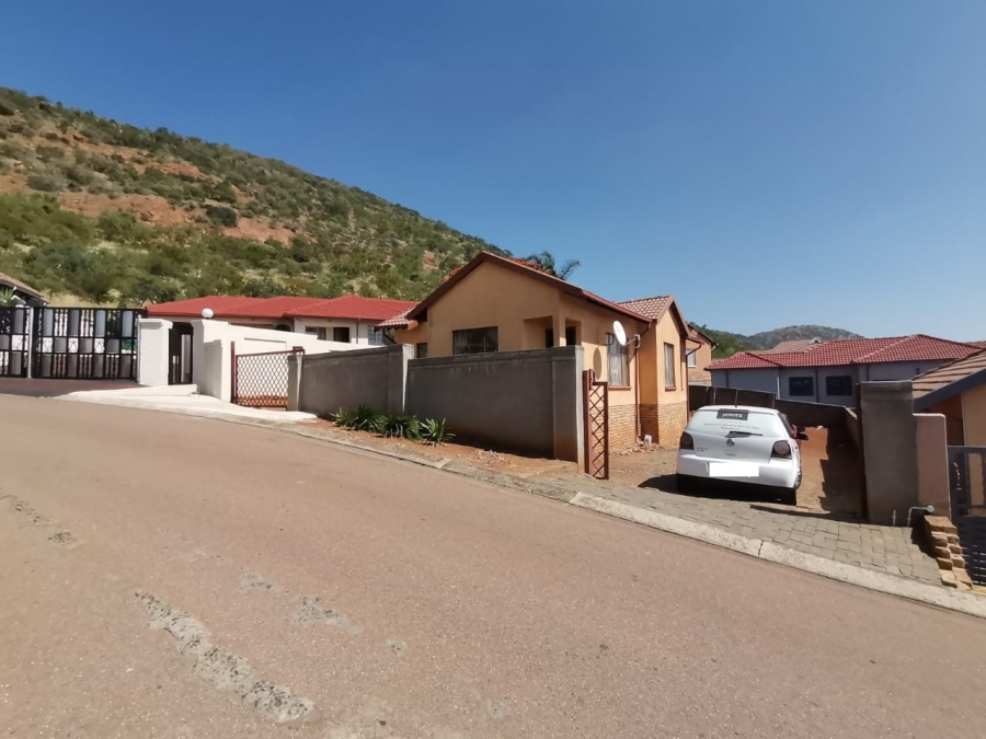 3 Bedroom Property for Sale in Tlhabane West North West